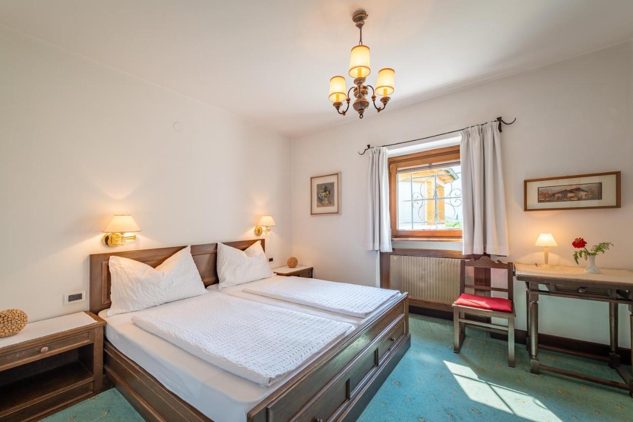 Haus Oberhofer Bed & Breakfast Cornaiano Bagian luar foto