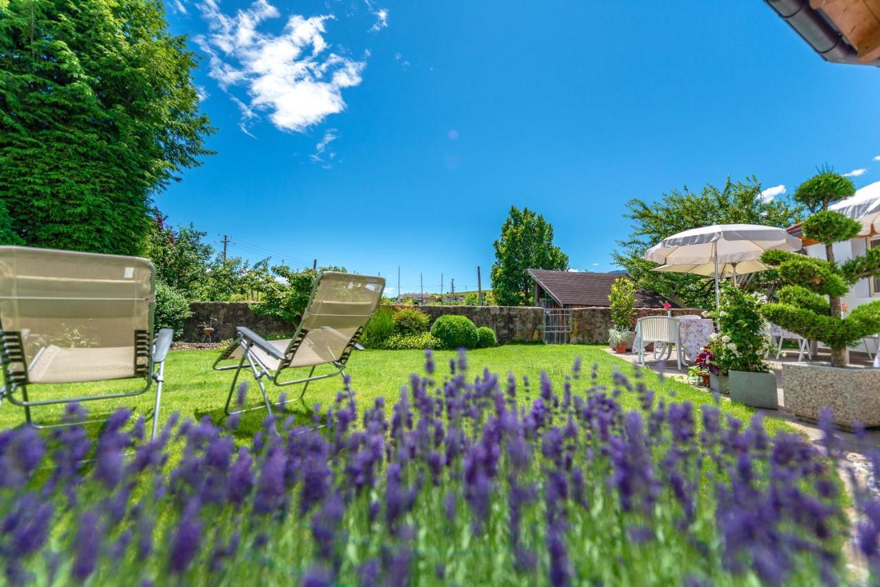 Haus Oberhofer Bed & Breakfast Cornaiano Bagian luar foto