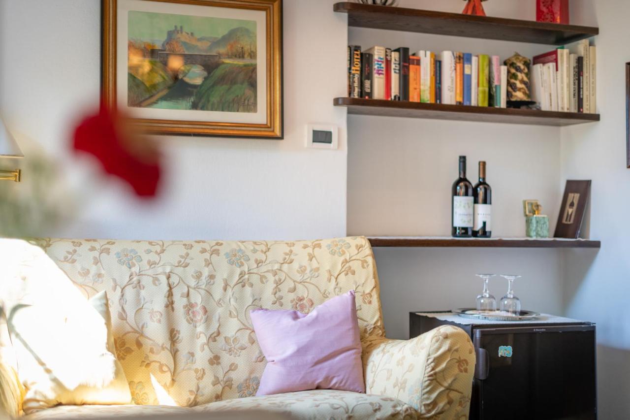 Haus Oberhofer Bed & Breakfast Cornaiano Bagian luar foto