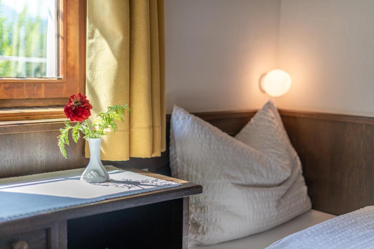 Haus Oberhofer Bed & Breakfast Cornaiano Bagian luar foto